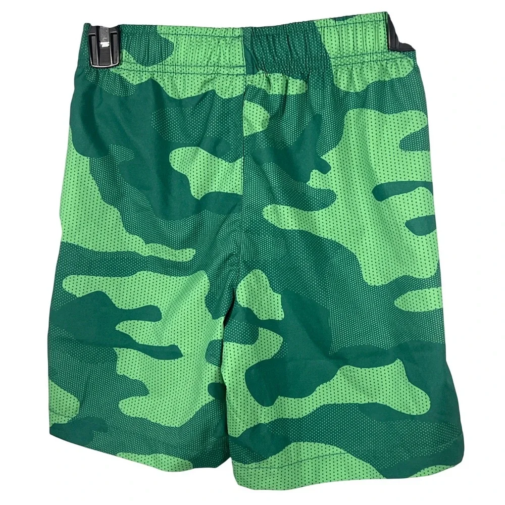 Gap Kids‎ Green Camo Athletic Shorts Sporty Boys Medium Elastic Waist Vacation
